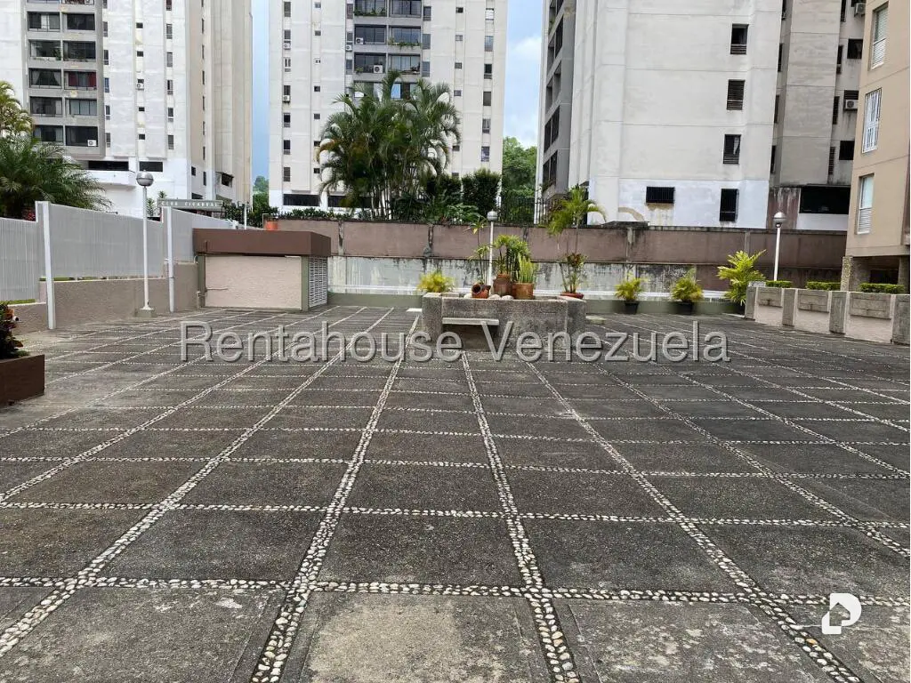 Apartamento en El Cigarral, Caracas – 2