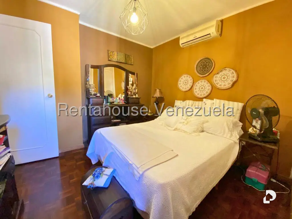 Apartamento en El Cigarral, Caracas – 17