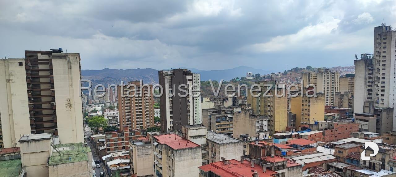 Apartamento en Parroquia Altagracia, Caracas – 27