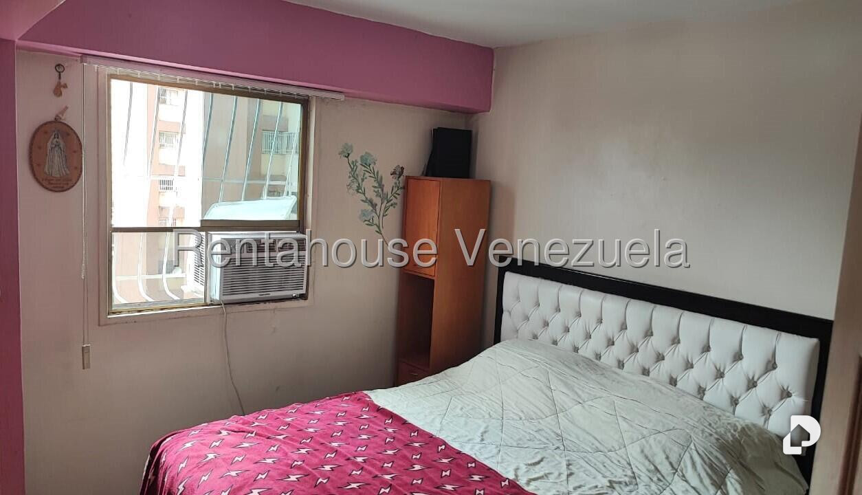 Apartamento en Parroquia Altagracia, Caracas – 16