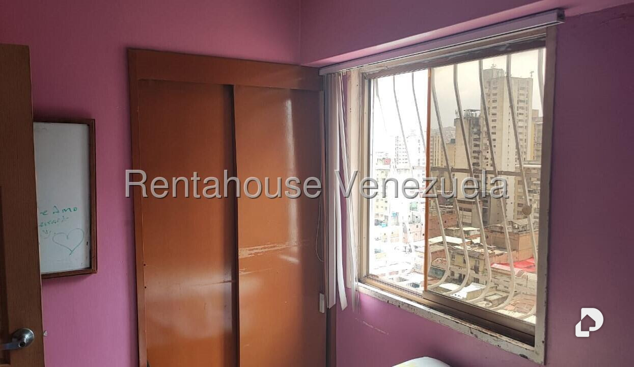 Apartamento en Parroquia Altagracia, Caracas – 19