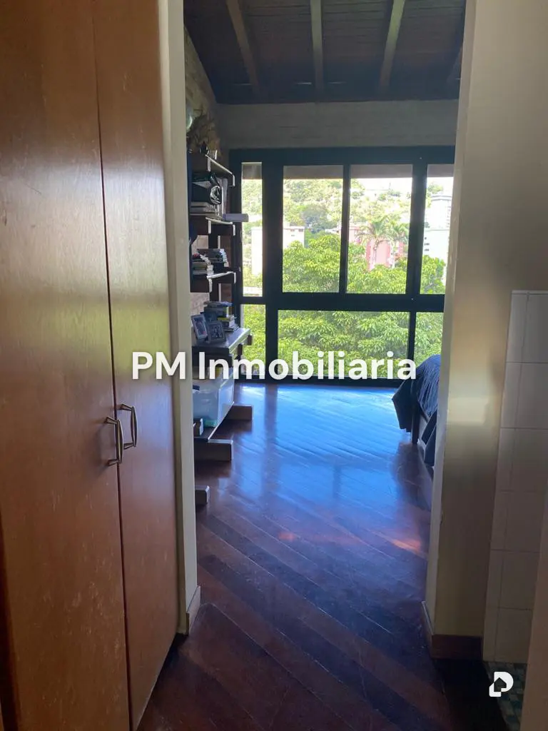 House in Caracas – 18