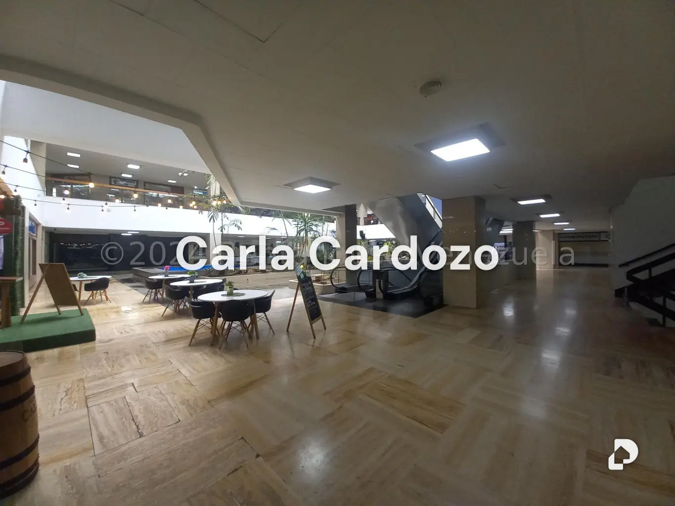 Local comercial en Prados del Este, Caracas – 27