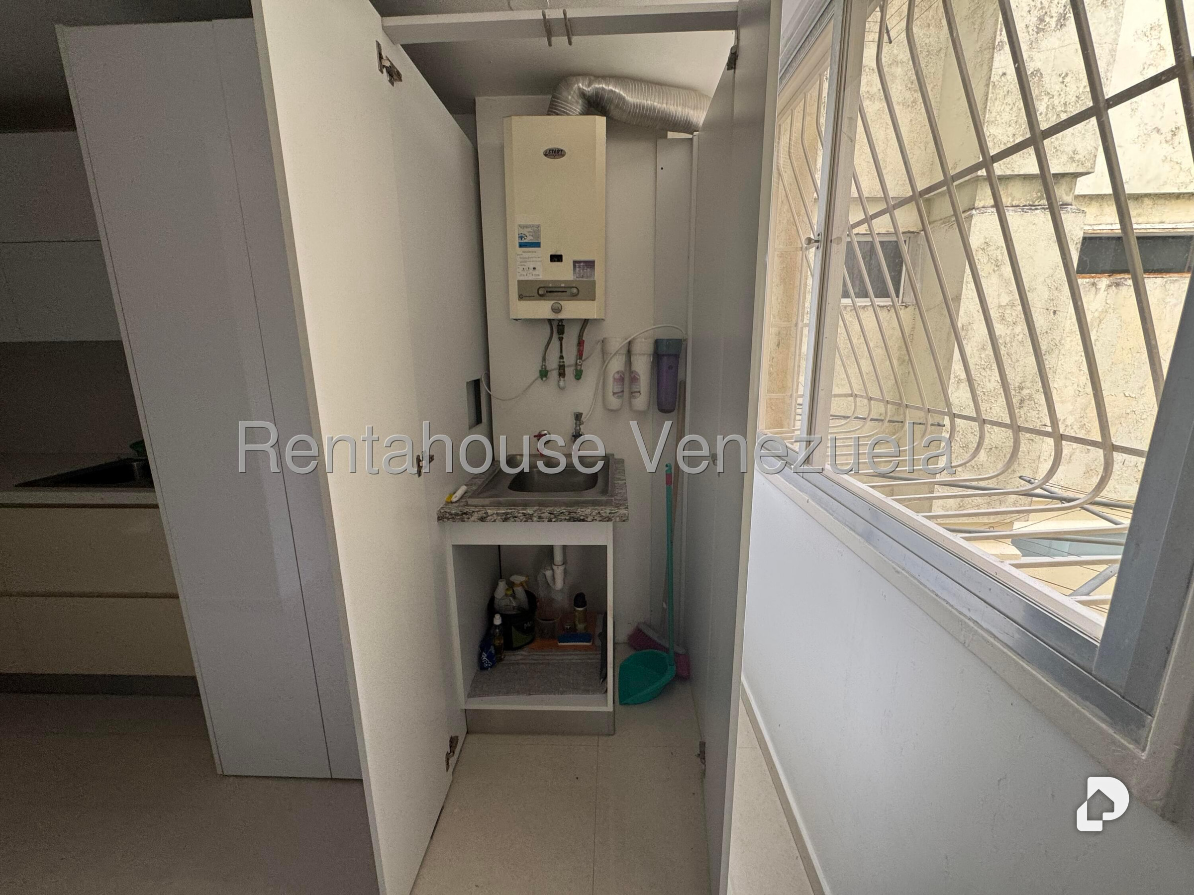 Apartamento en Cumbres de Curumo, Caracas – 20