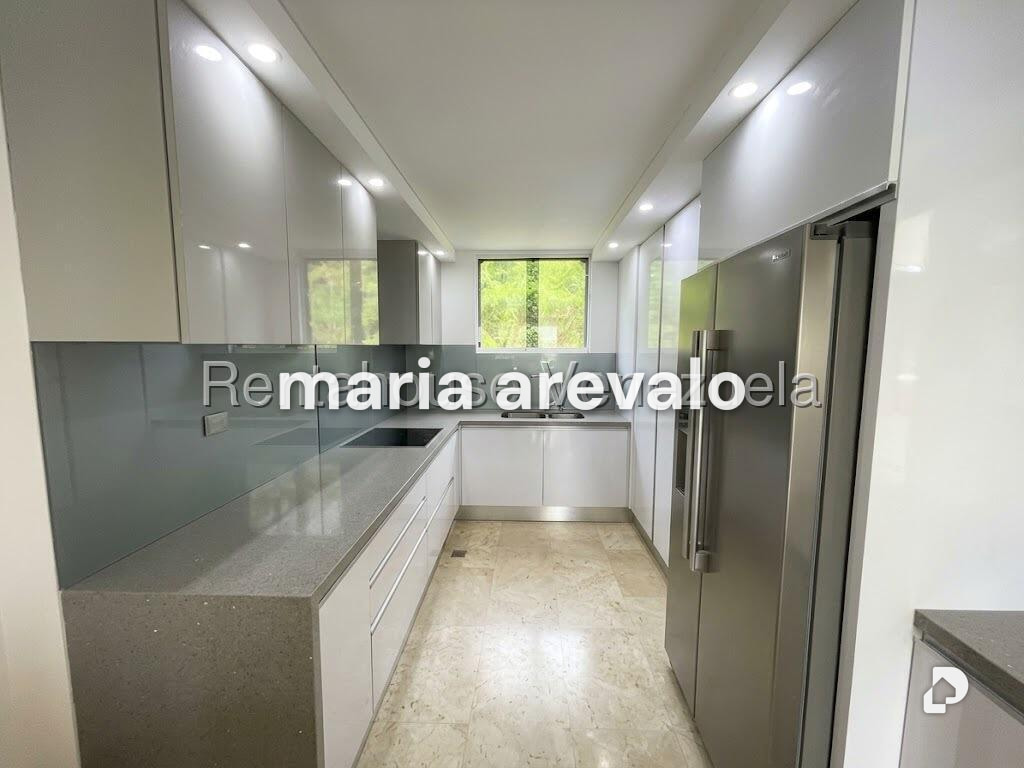 Apartamento en Colinas de La Tahona, Caracas – 12