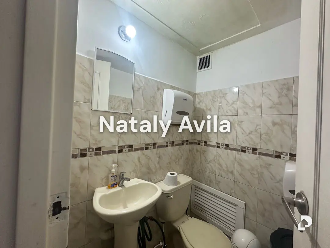 Oficina en Av. Bolívar Norte, Valencia – 5