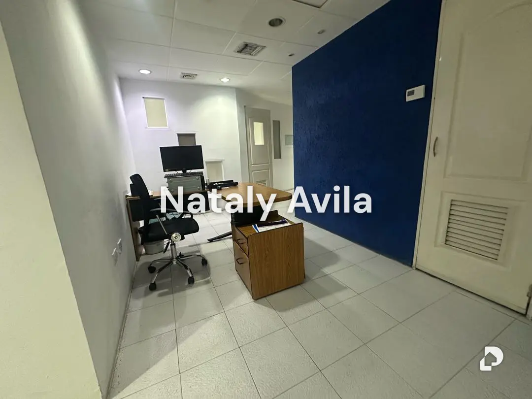 Oficina en Av. Bolívar Norte, Valencia – 4