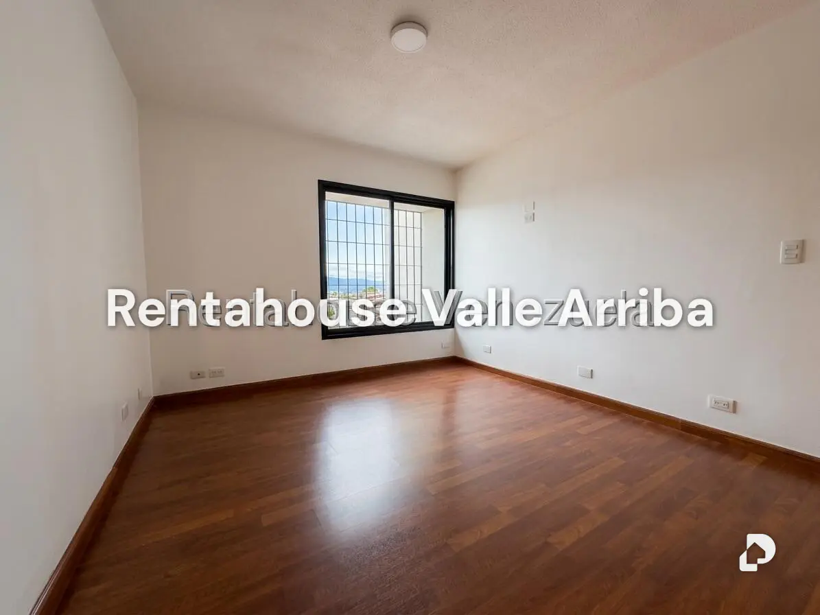 Apartamento en Lomas de Prados del Este, Caracas – 18