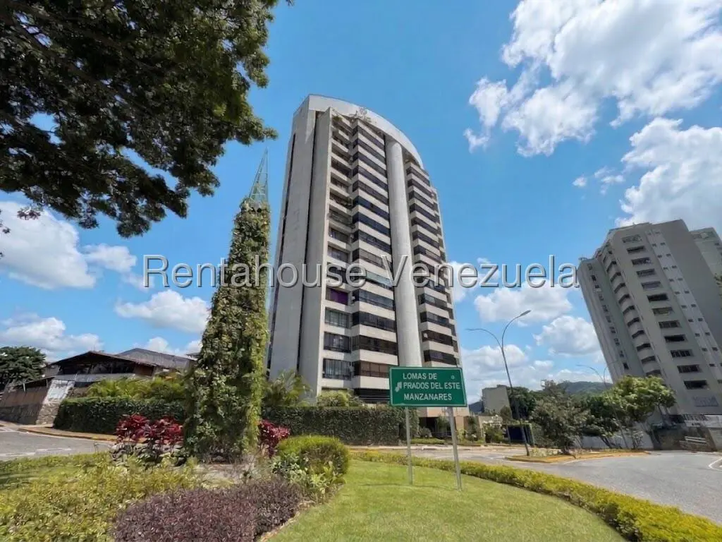 Apartment in Lomas de Prados del Este, Caracas - 1