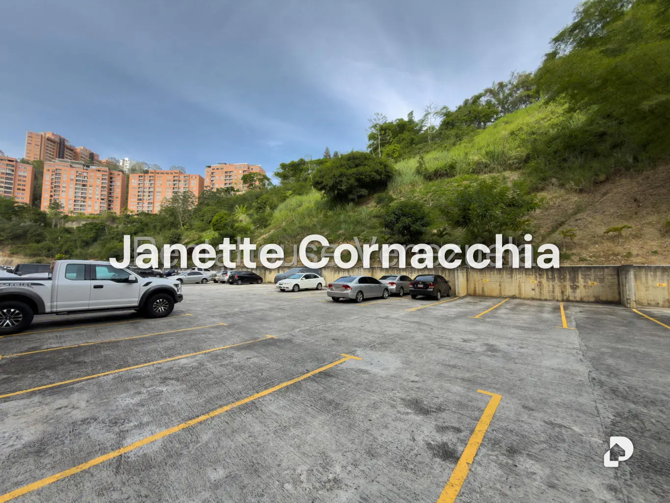 Apartamento en Colinas de La Tahona, Caracas – 24