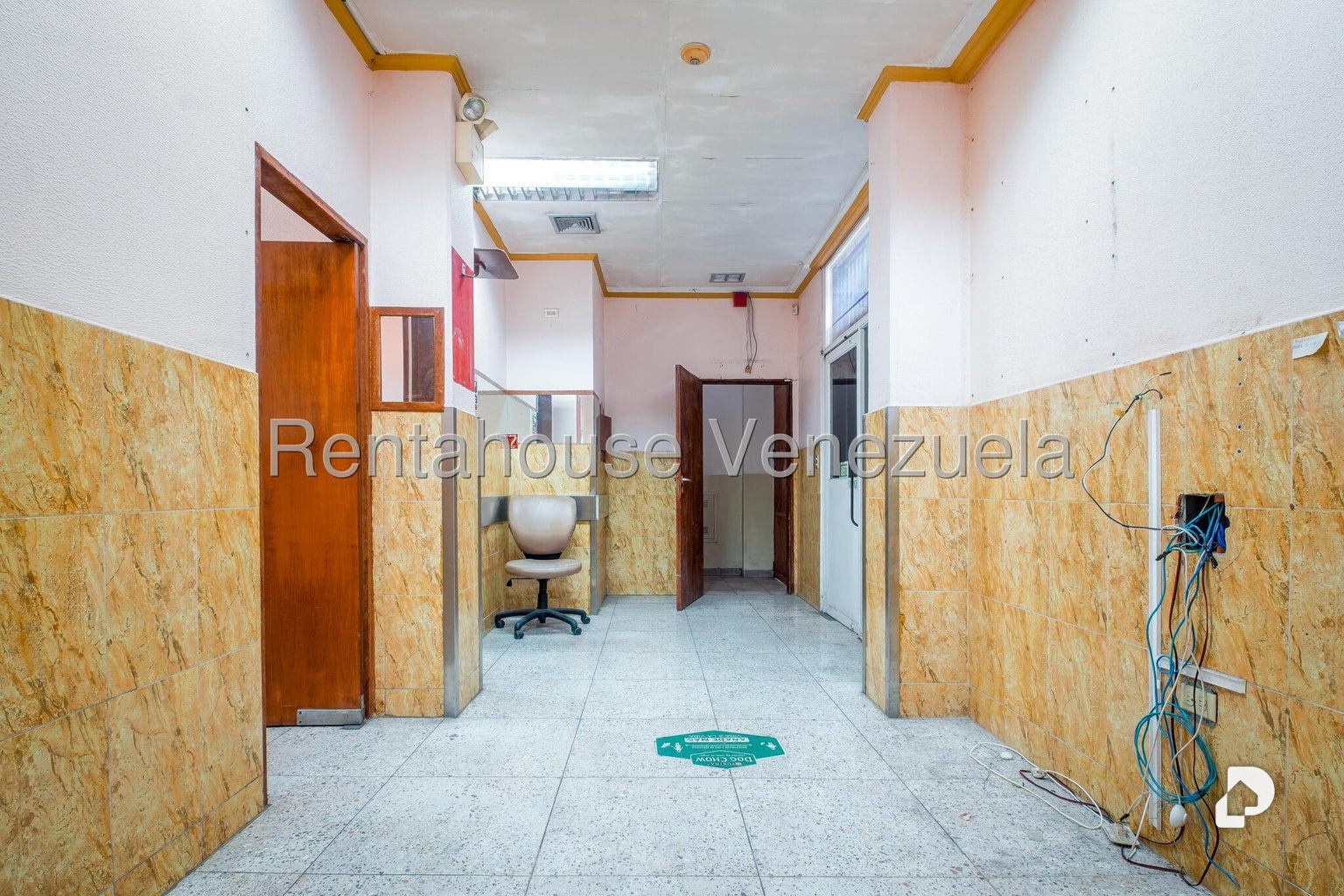Edificio en Baruta, Caracas – 25