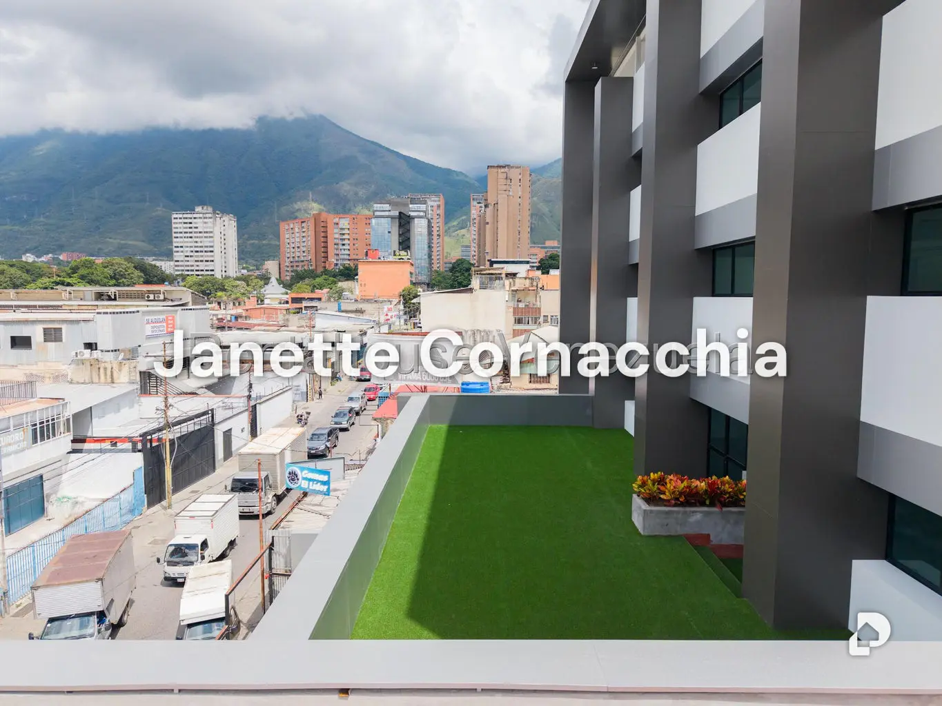 Edificio en Boleíta Sur, Caracas – 11