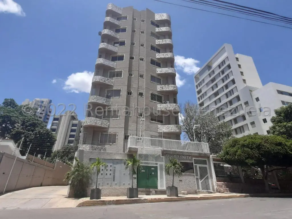 Apartamento en Sector Don Bosco, Maracaibo - 1