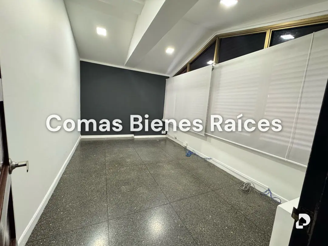 Oficina en Las Mercedes, Caracas – 9