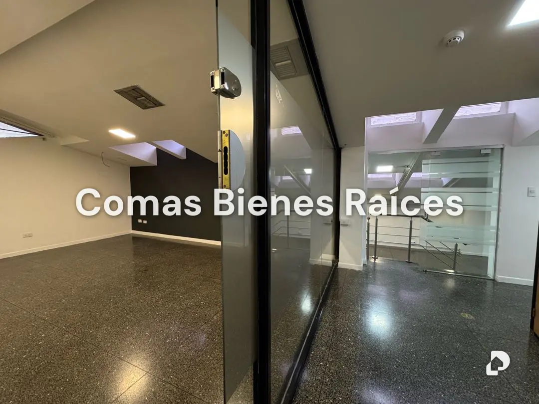 Oficina en Las Mercedes, Caracas – 12