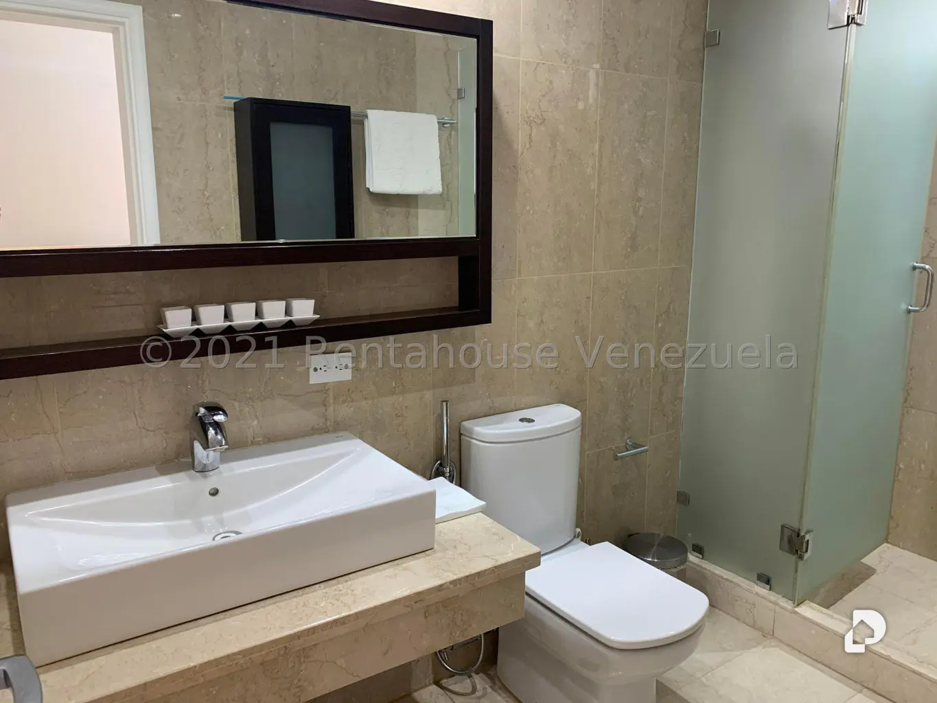 Casa en La Lagunita Country Club, Caracas – 40