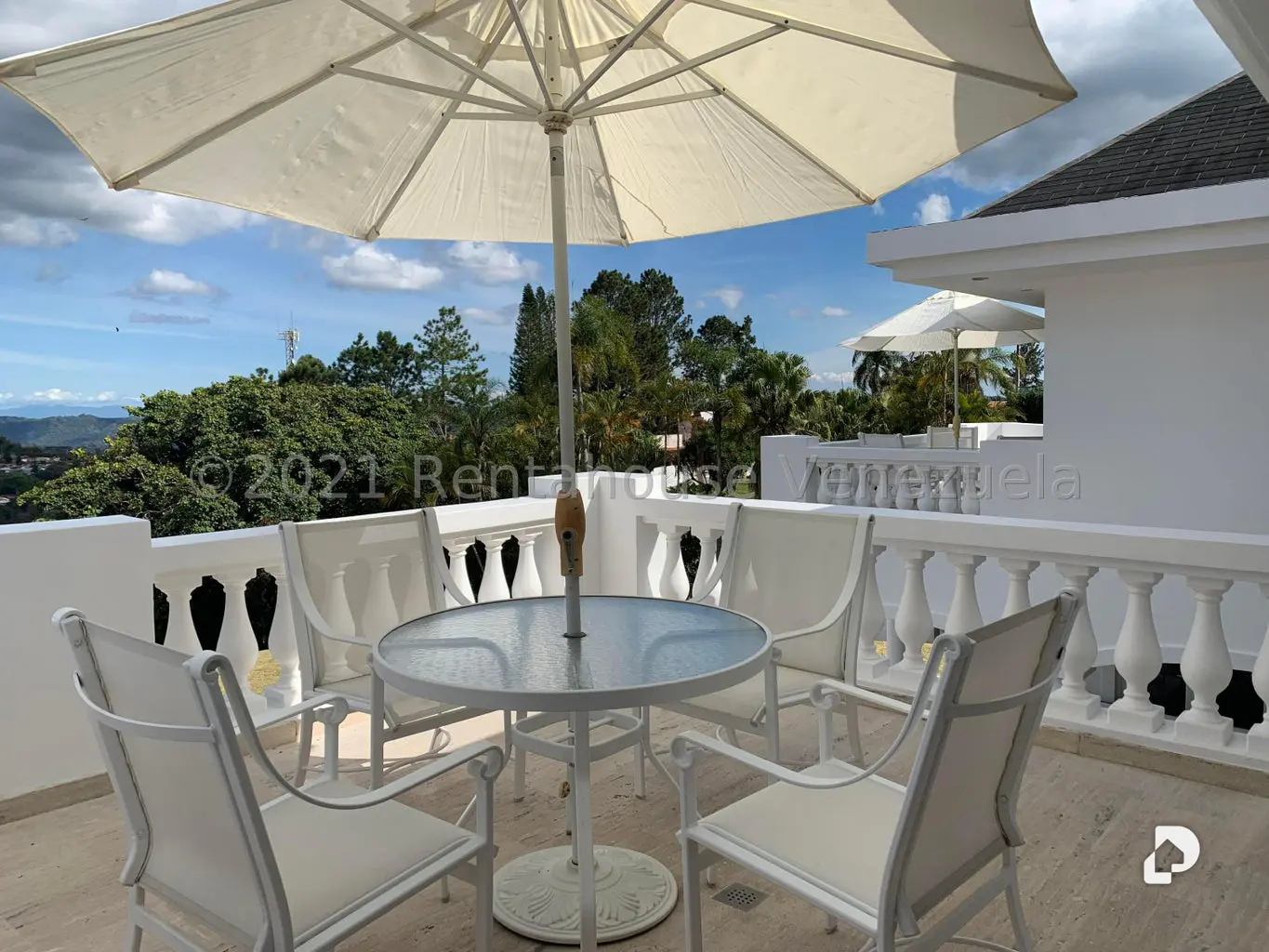 Casa en La Lagunita Country Club, Caracas – 32