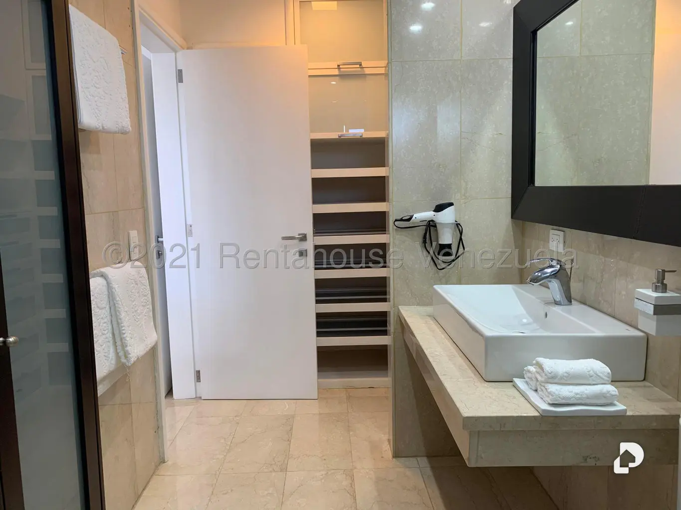 Casa en La Lagunita Country Club, Caracas – 38