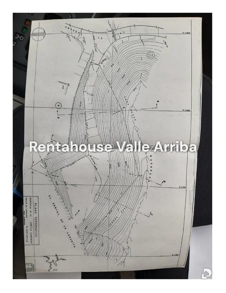 Land in Alto Hatillo, Caracas – 4