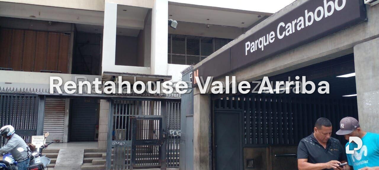 Local comercial en Parroquia La Candelaria, Caracas – 4