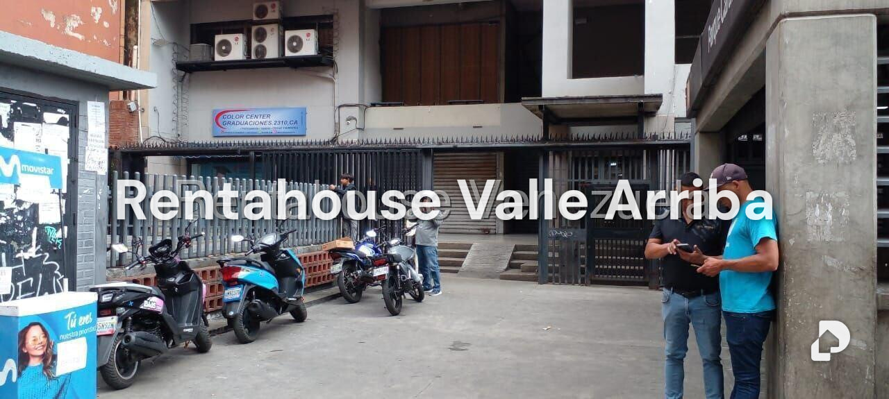Local comercial en Parroquia La Candelaria, Caracas – 5