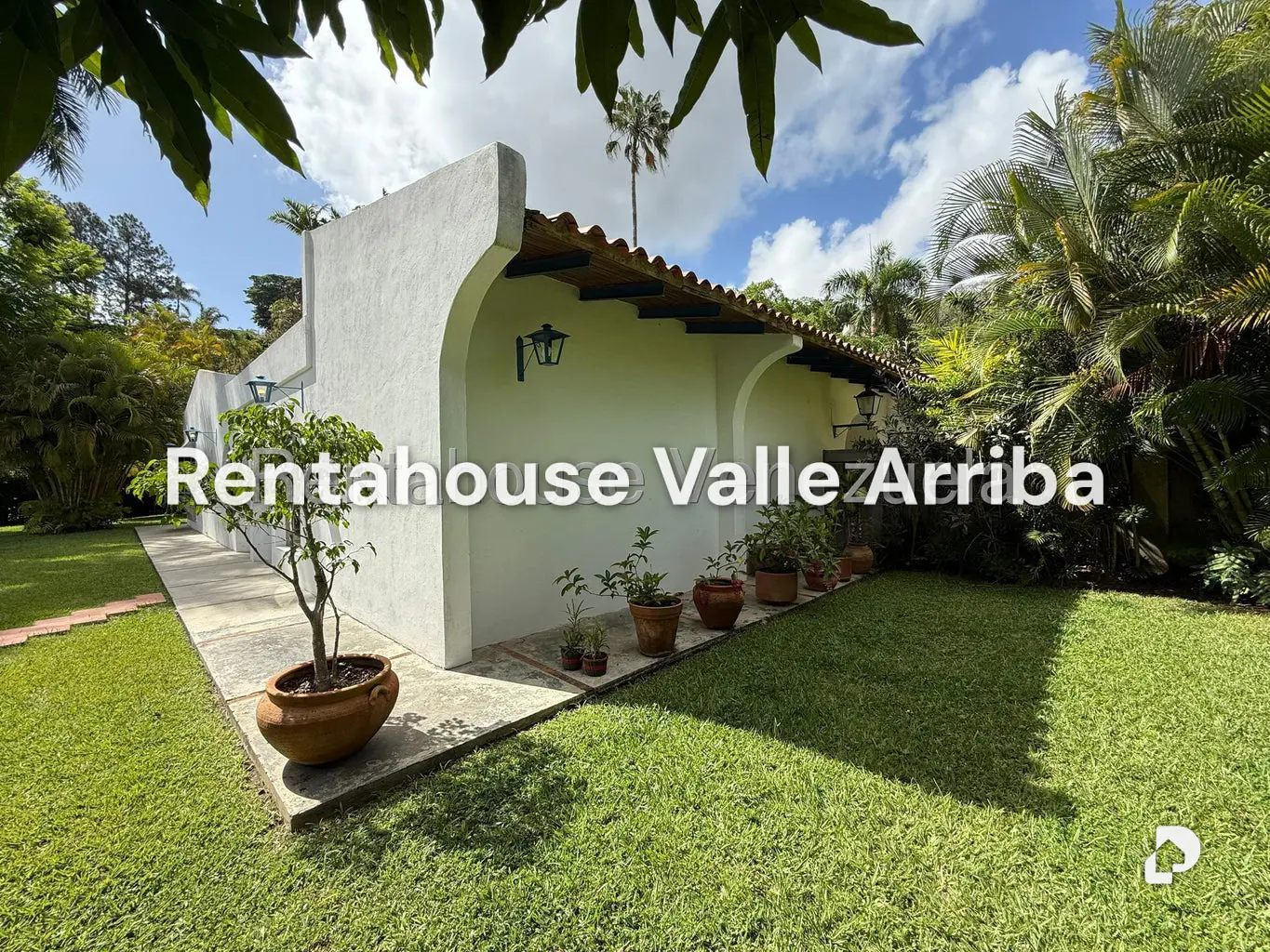 Casa en Cerro Verde, Caracas – 15