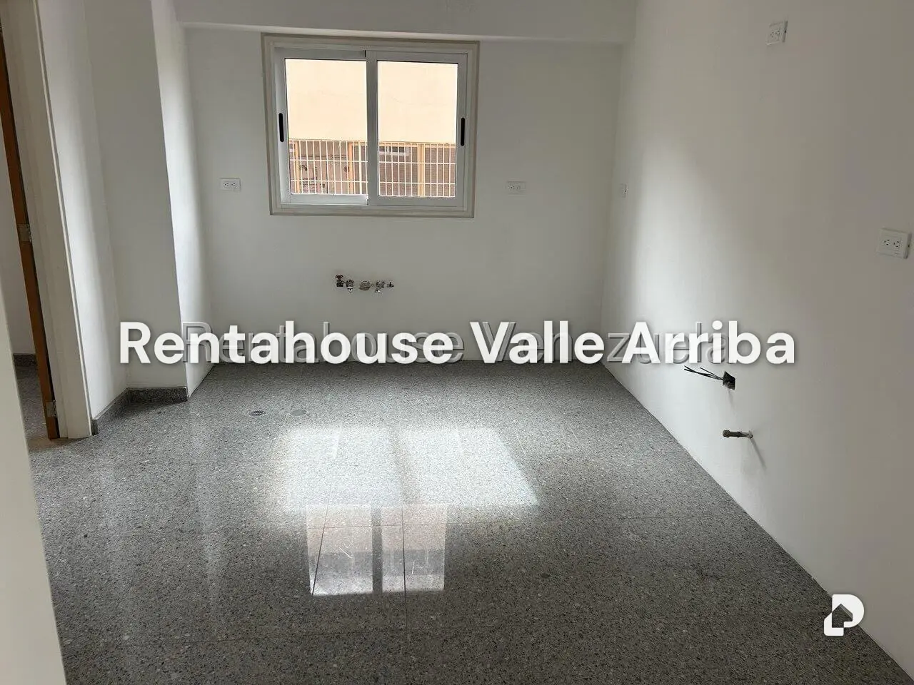Apartamento en La Florida, Caracas – 18