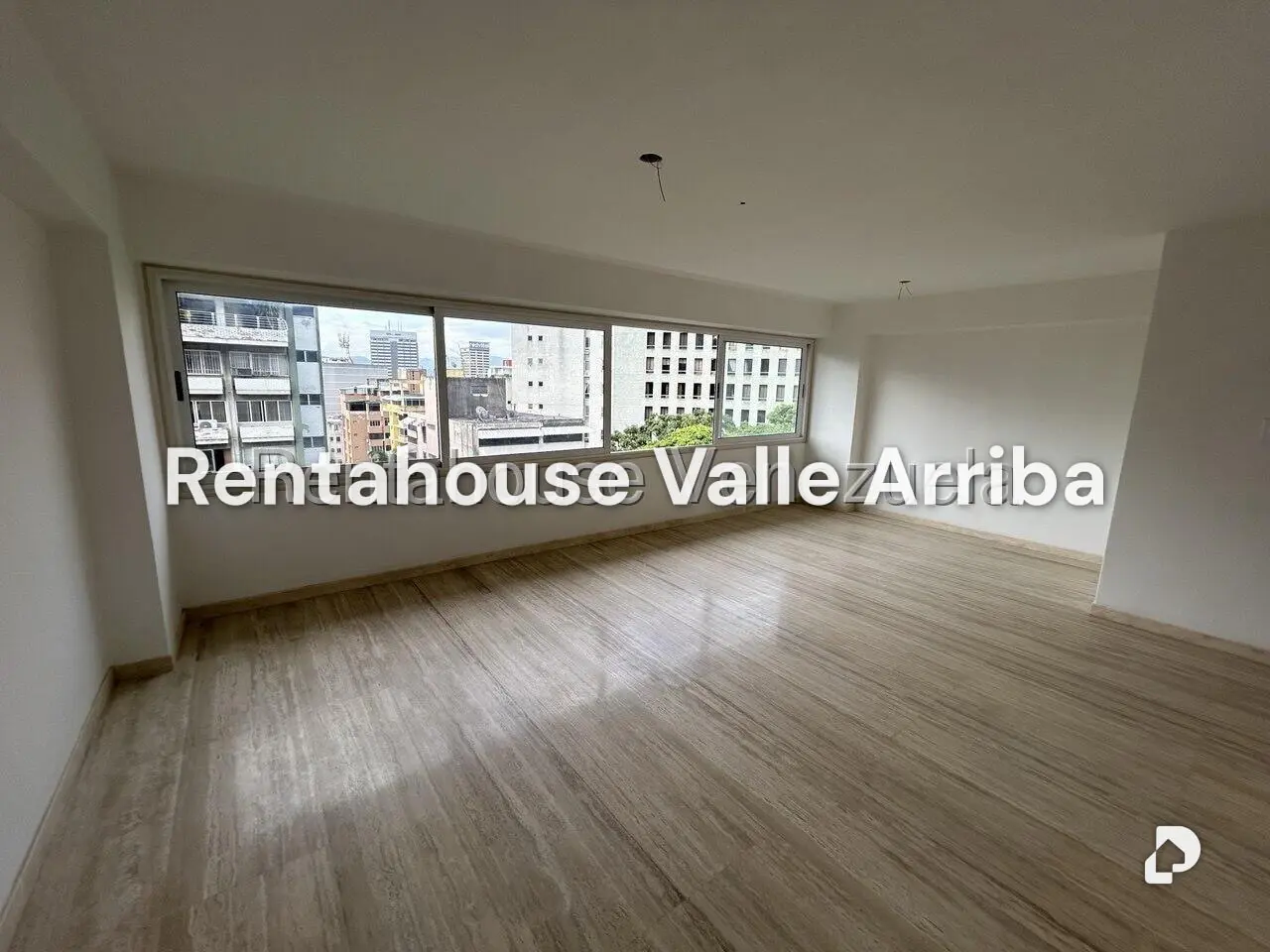 Apartamento en La Florida, Caracas – 10