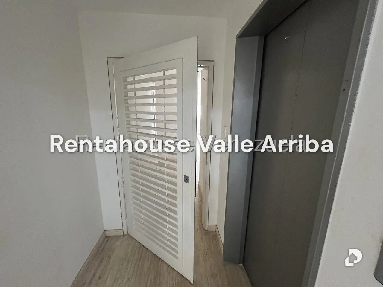 Apartamento en La Florida, Caracas – 8