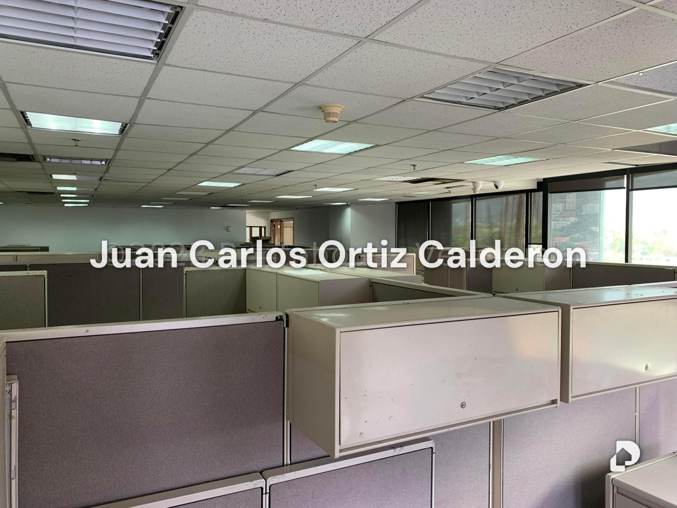 Oficina en La Castellana, Caracas – 6