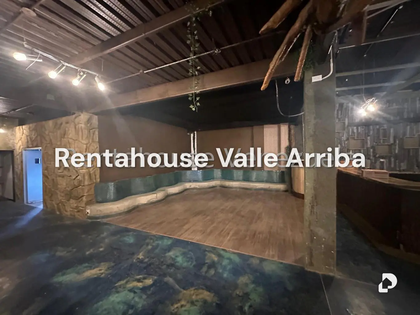 Local comercial en El Hatillo, Caracas – 12