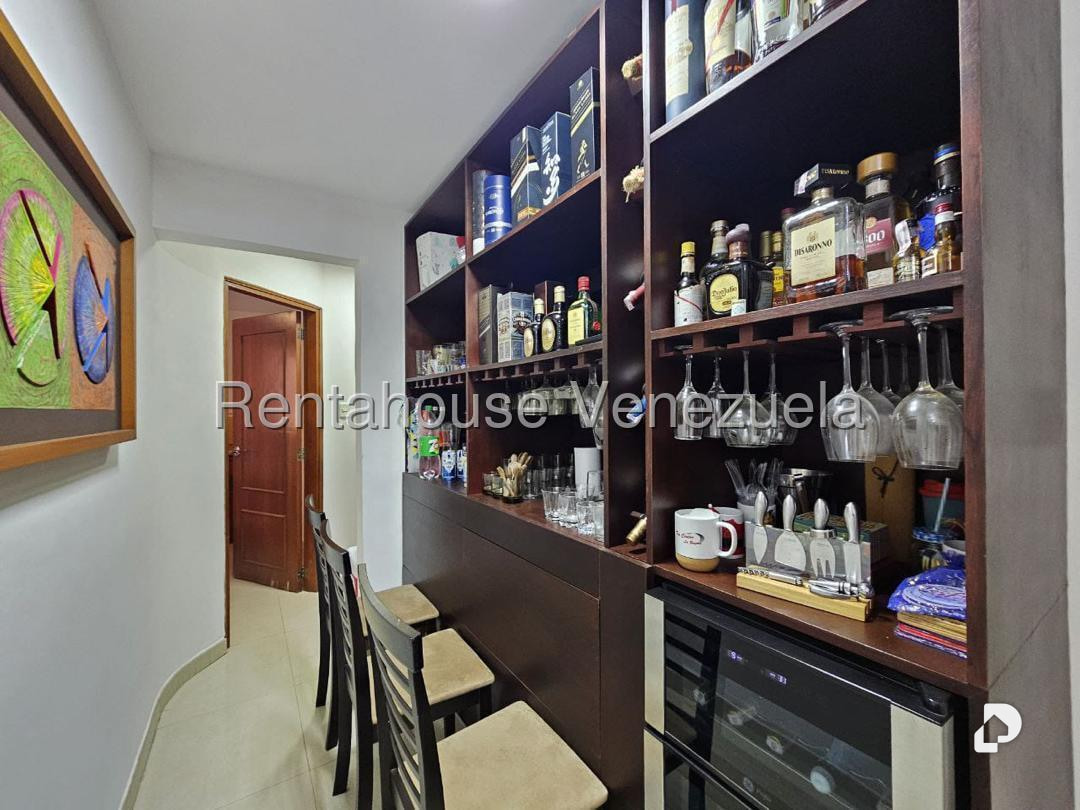 Apartamento en Colinas de La Tahona, Caracas