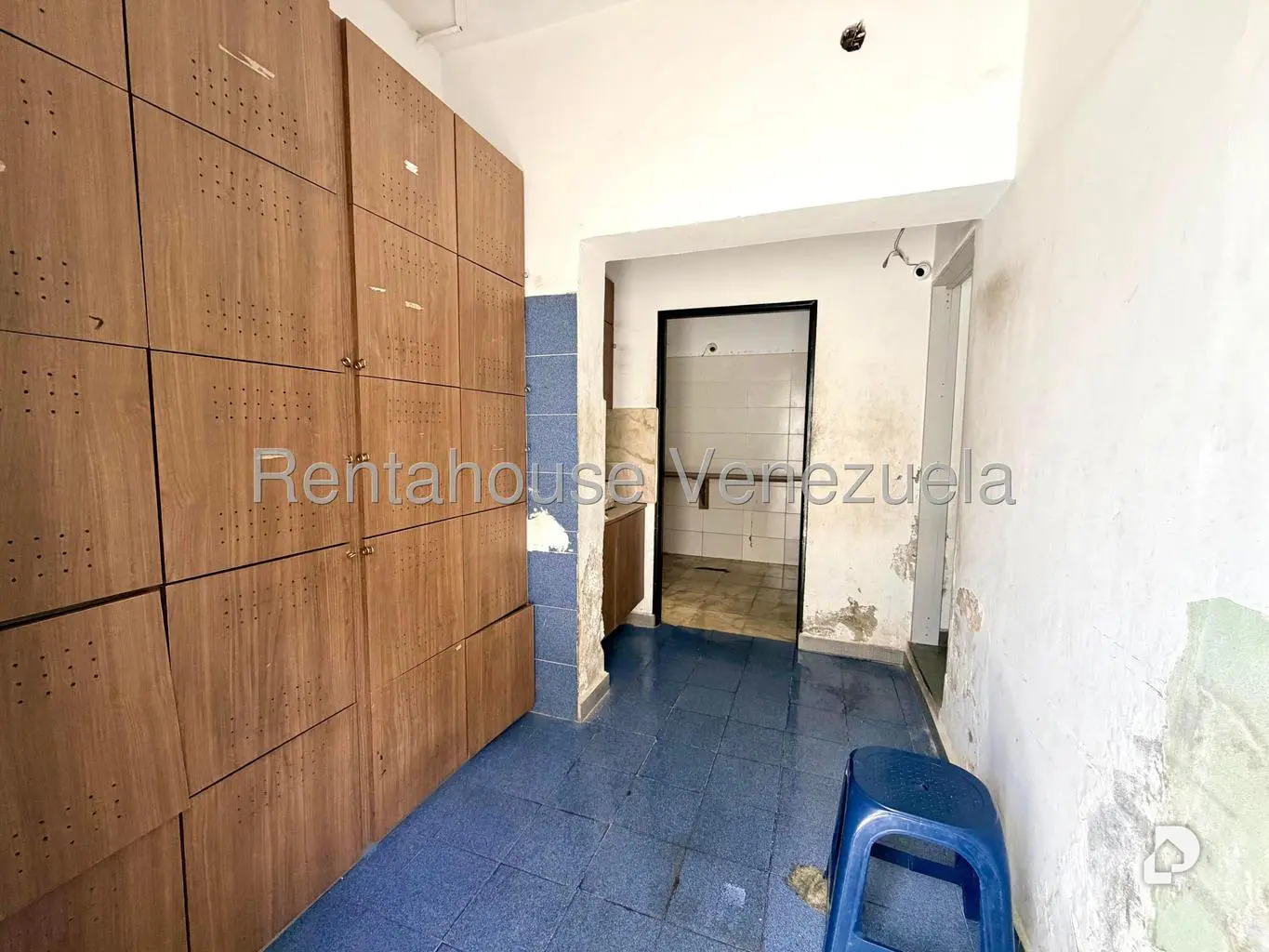 Commercial space in La Florida, Caracas – 14