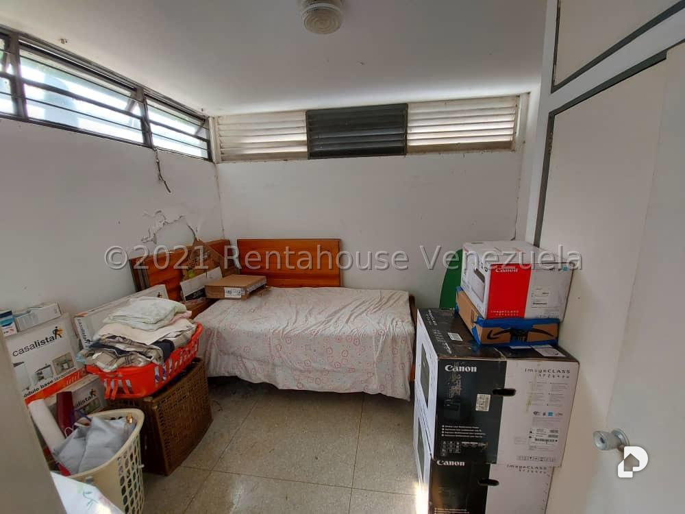 Casa en Colinas de Bello Monte, Caracas – 33