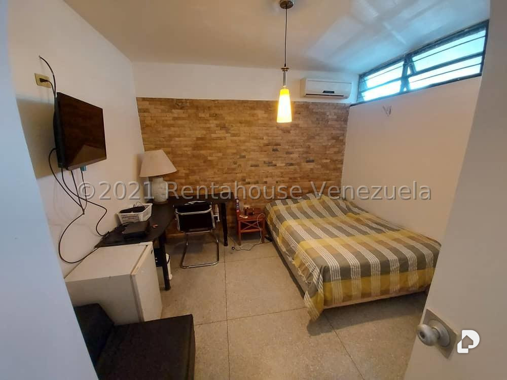 Casa en Colinas de Bello Monte, Caracas – 34