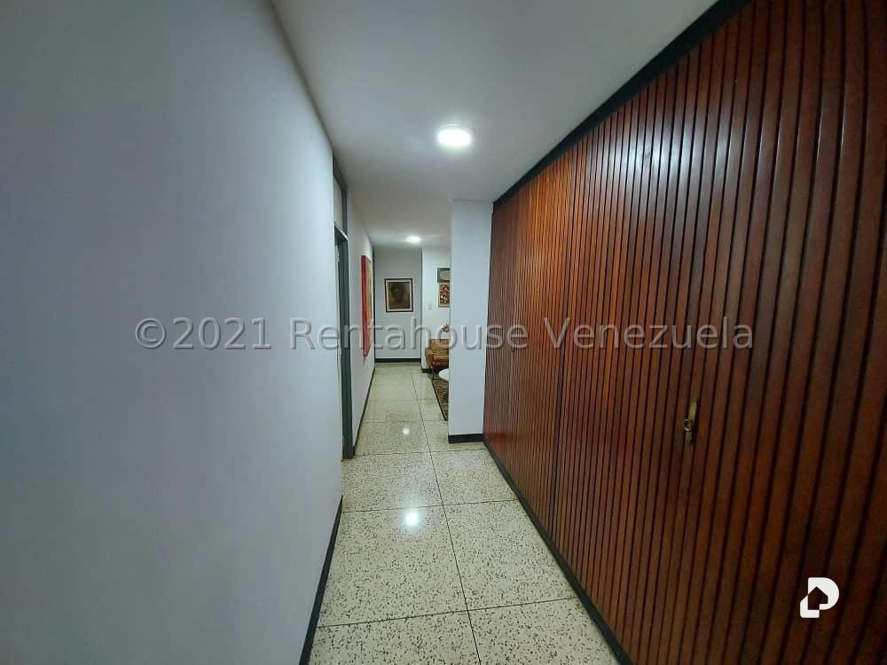 Casa en Colinas de Bello Monte, Caracas – 25