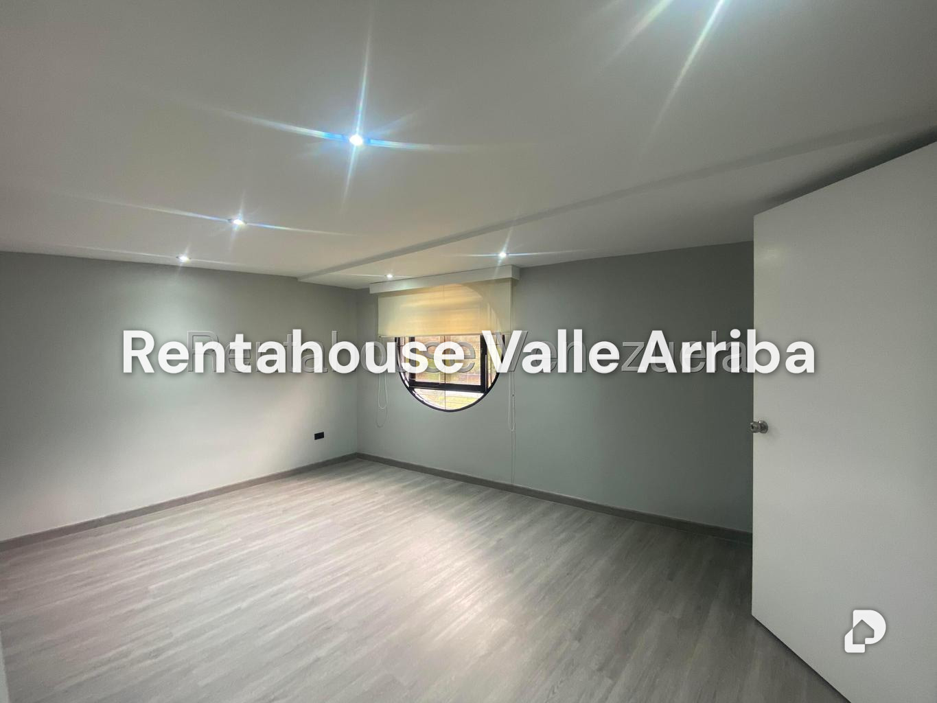 Apartamento en Lomas de La Alameda, Caracas – 13
