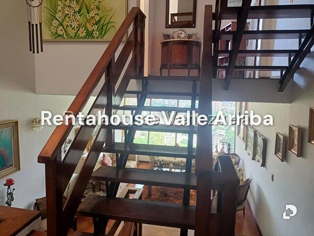 Casa en Colinas de Santa Mónica, Caracas – 28