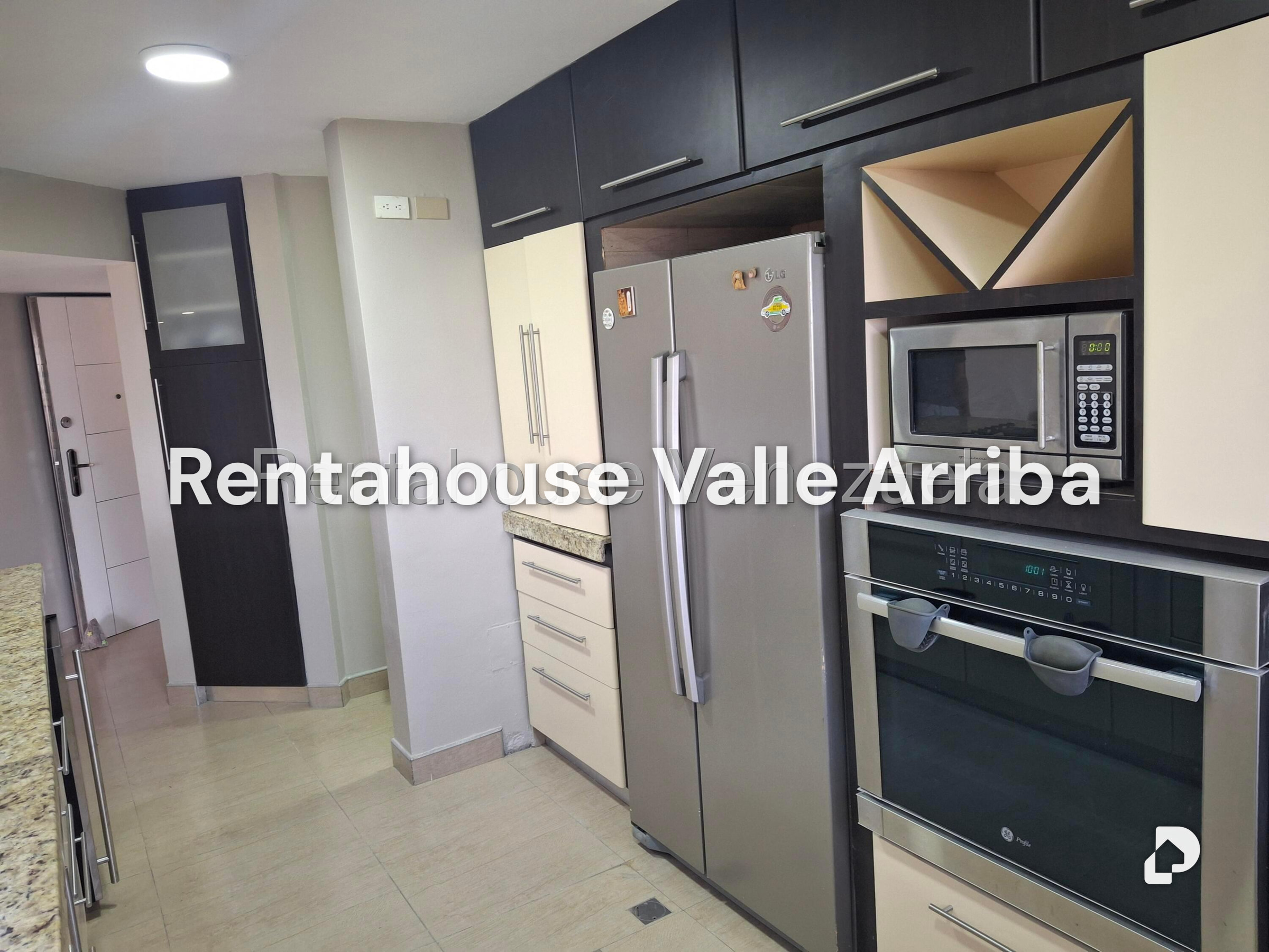 Apartamento en El Solar del Hatillo, Caracas – 23