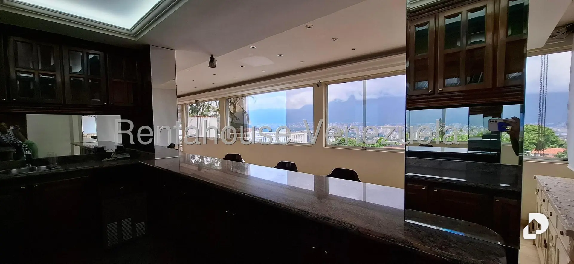 Casa en Macaracuay, Caracas – 24