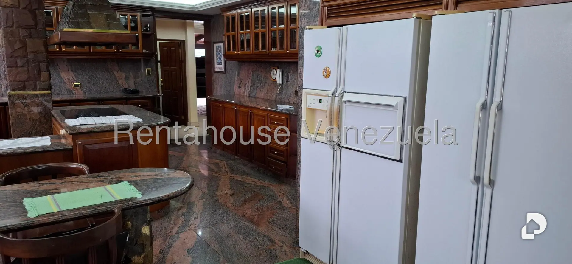 Casa en Macaracuay, Caracas – 28