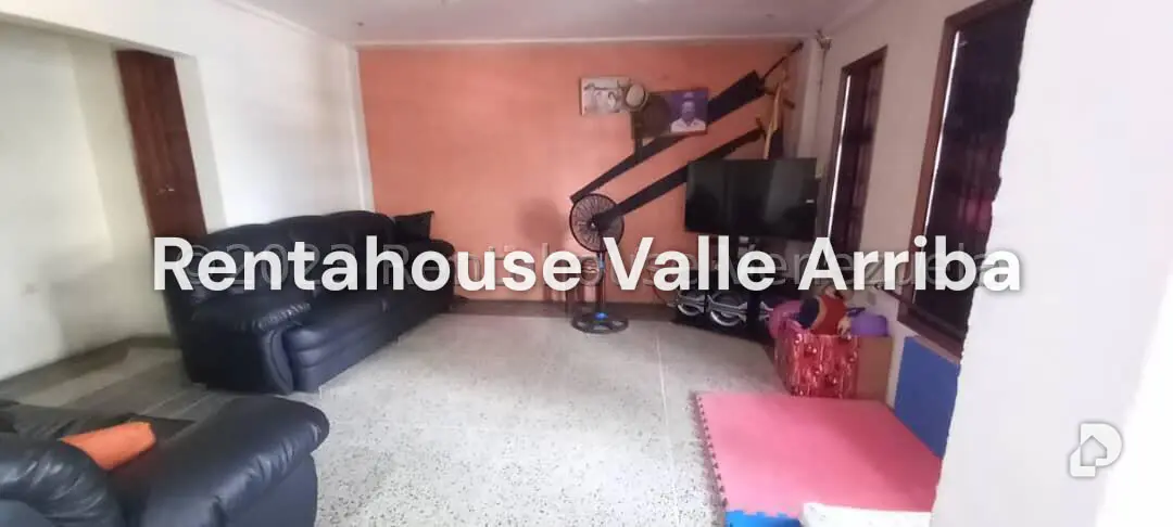 Local comercial en Los Rosales, Caracas – 21