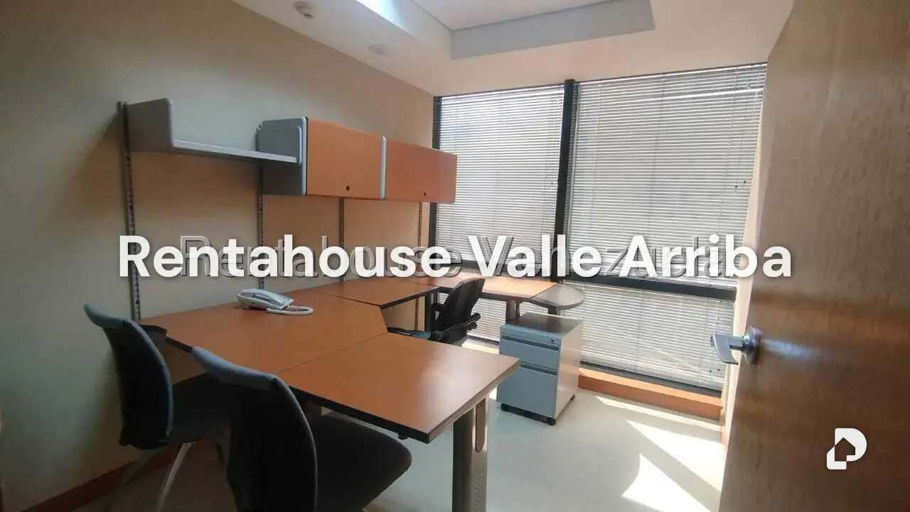 Office in Las Mercedes, Caracas – 12