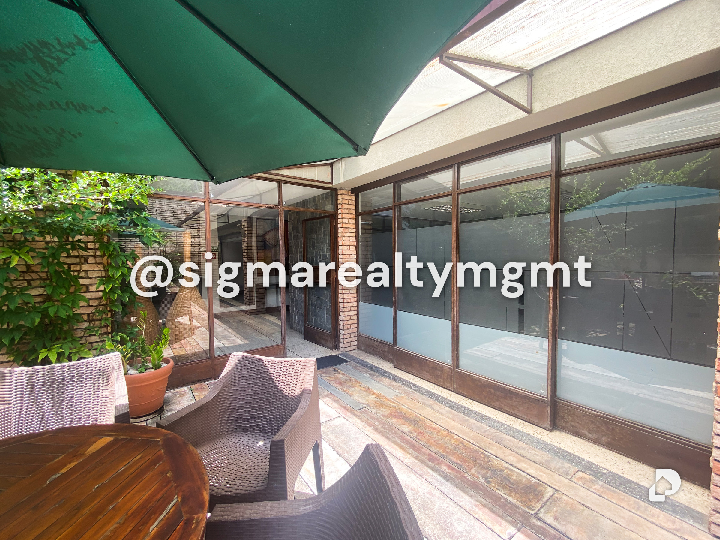 Office in Colinas de Bello Monte, Caracas – 12