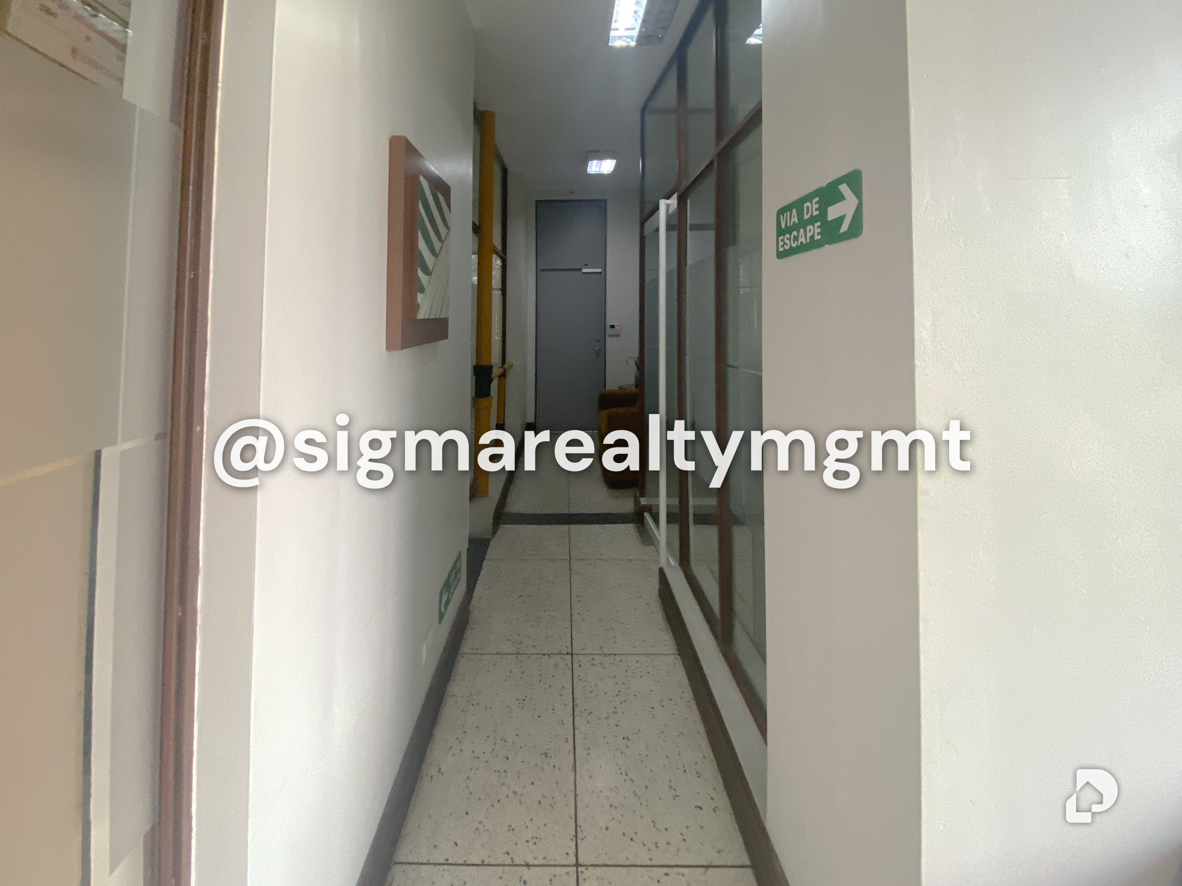 Office in Colinas de Bello Monte, Caracas – 17