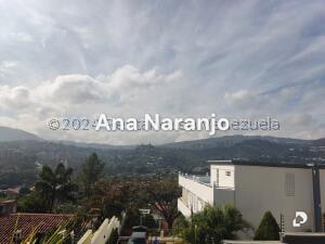 Casa en Prados del Este, Caracas – 23
