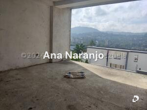 Casa en Prados del Este, Caracas – 30