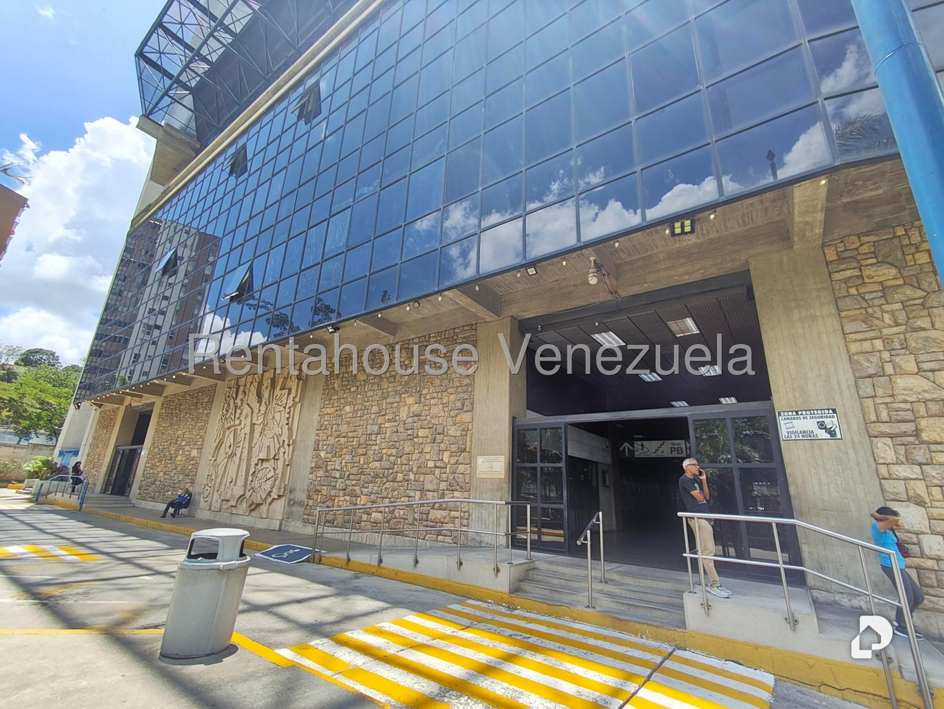 Commercial space in Macaracuay, Caracas – 18