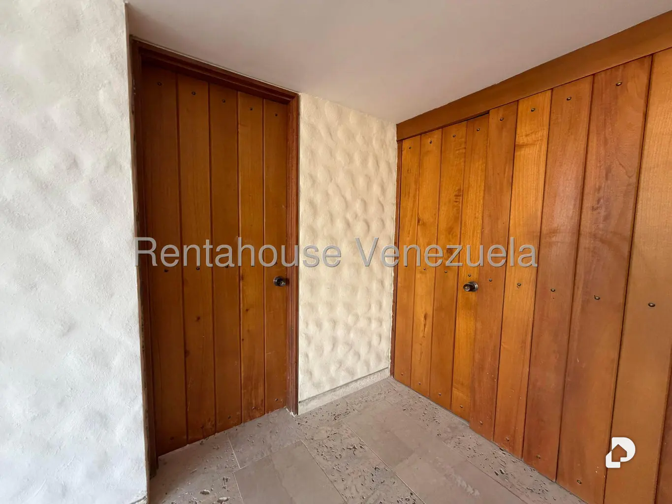 Apartamento en Mirador de Los Campitos I, Caracas – 11