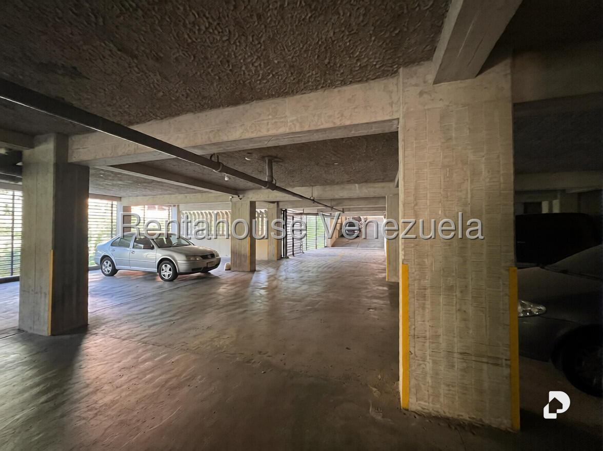 Apartamento en Los Samanes, Caracas – 23
